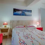 Au Epiceah, A La Campagne